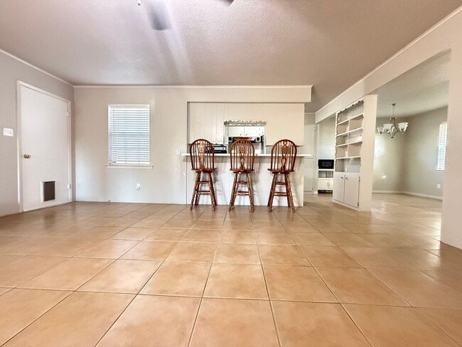 Building Photo - Classic Celina Charm with Vintage Comfort - Spacious 3-Bedroom Home with Large Yard and Covered P...