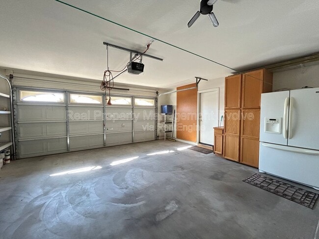 Building Photo - 16036 N 11th Ave