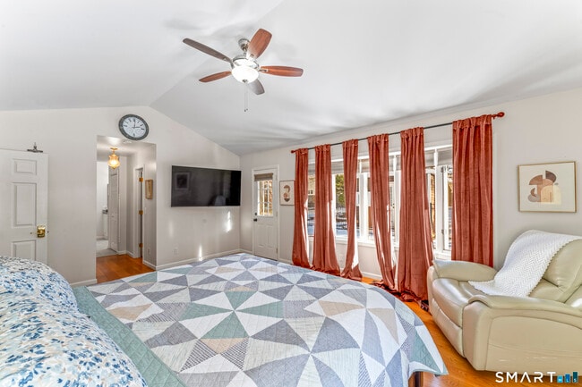 Building Photo - 75 Eureka Ave