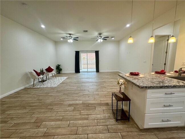 Building Photo - 2225 Moonridge Ln