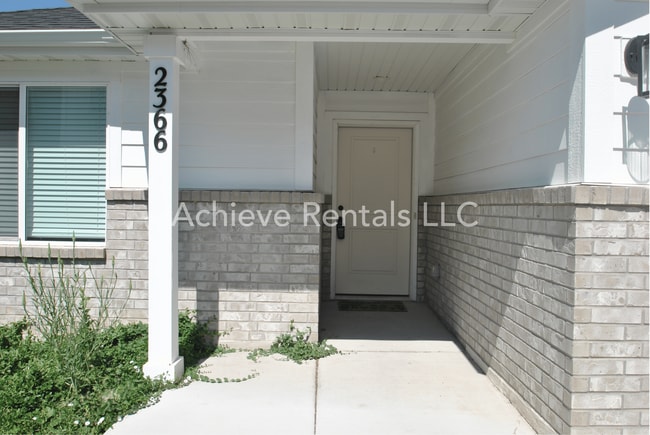Building Photo - 2366 N 150 E