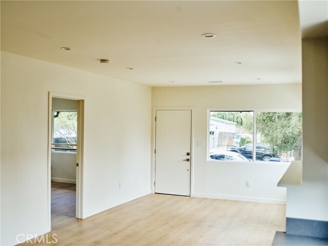 Building Photo - 3743 Locke Ave