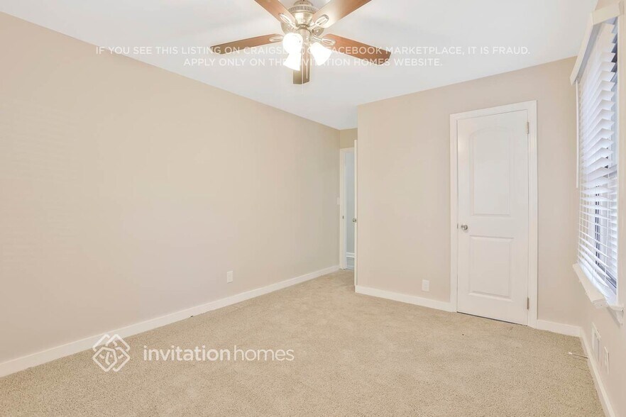 Building Photo - 2610 Harmony Way