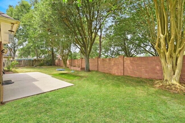 Building Photo - 23030 N Warmstone Way