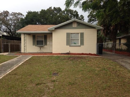 Building Photo - North Hyde Park - UT Area