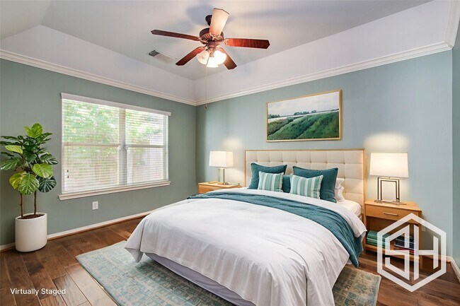 Building Photo - 13558 Fawn Lily Dr