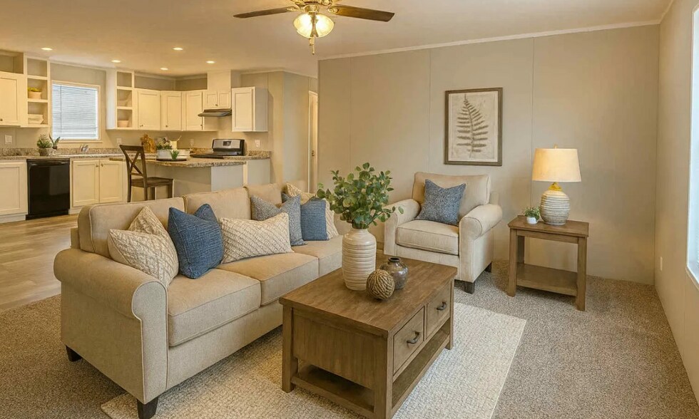 Building Photo - 16645 Lakewood Dr