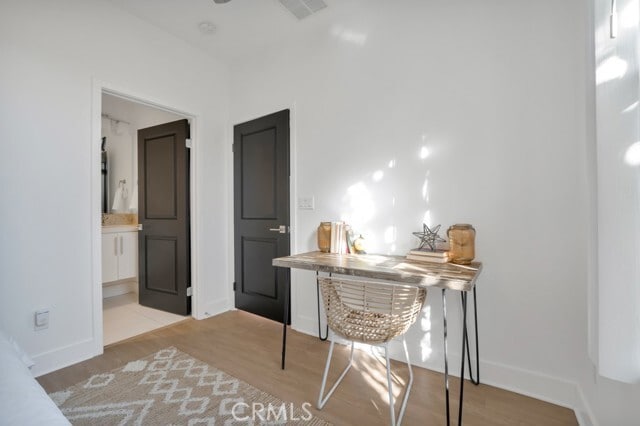 Building Photo - 10832 W Riverton Ct