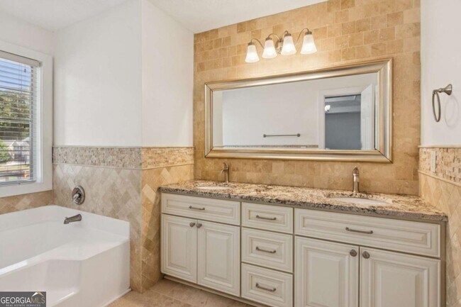 Building Photo - 2275 Eagle Pointe Ct NW