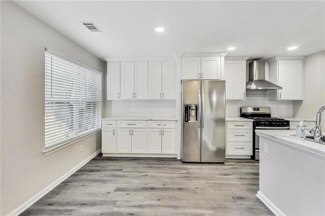 Building Photo - 4262 Defoors Farm Trail