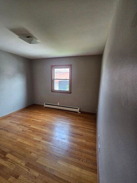 Building Photo - 3202 N 76th St