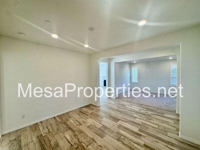 Building Photo - 13187 Oatman Dr