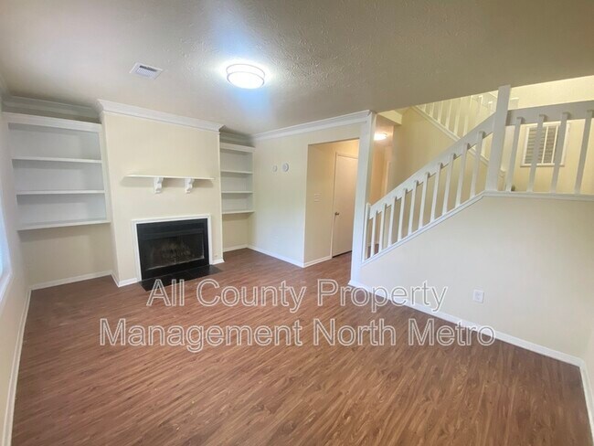 Building Photo - 3054 Destin Cir