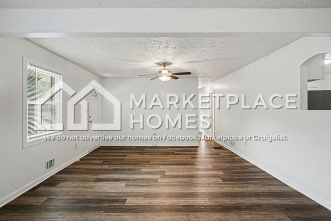 Building Photo - 4118 Ponderosa Dr SW