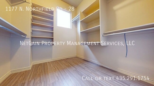 Building Photo - 1177 N Northfield Rd