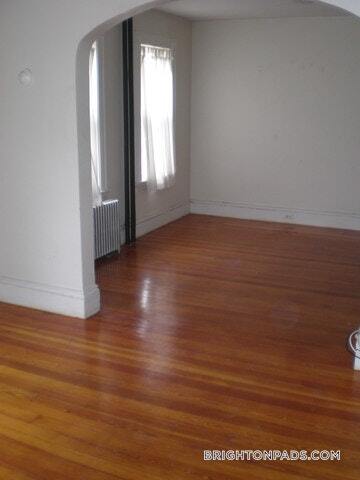 Building Photo - 225 Parsons St