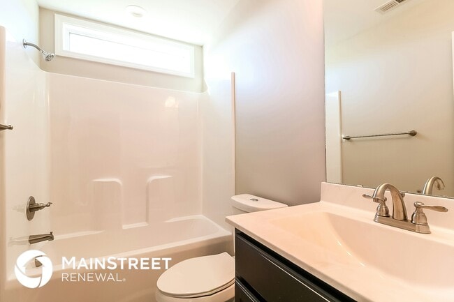 Building Photo - 107 Heart Pine Dr