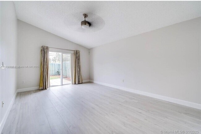 Building Photo - 20421 SW 1st St