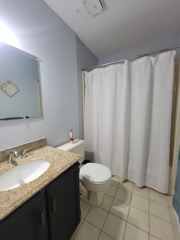 Building Photo - 216 Falls Cir