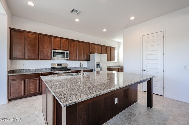 Building Photo - 25109 N 75th Ln