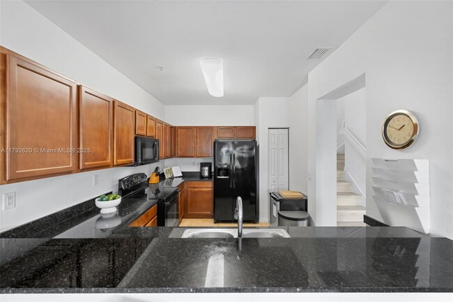 Building Photo - 10870 NW 88th Terrace