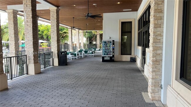 Building Photo - 7915 NW 104th Ave