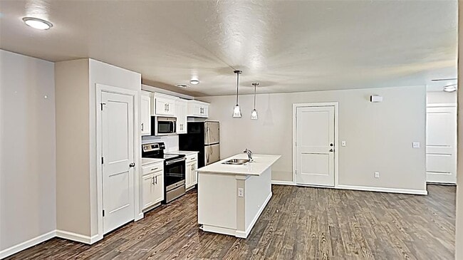 Building Photo - 5000 Avion Ct