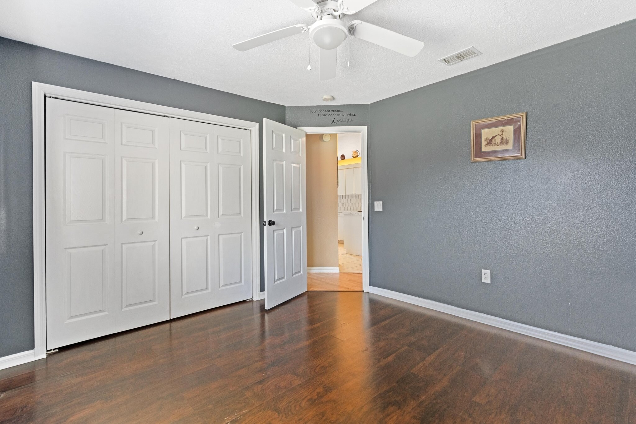 Building Photo - 5147 La Plata Dr