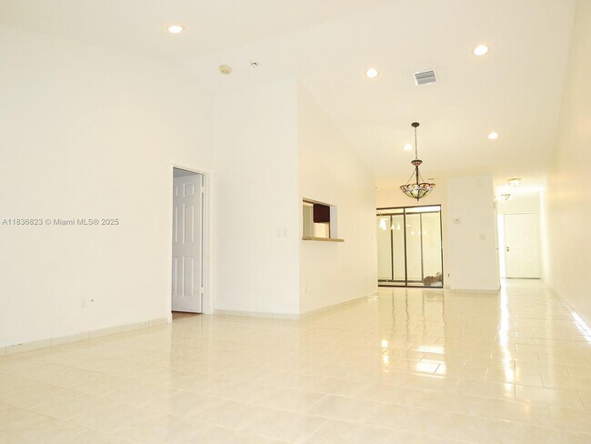 Building Photo - 8567 SW 115th Pl
