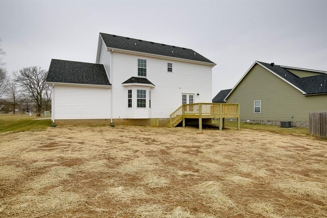 Building Photo - What a kitchen.