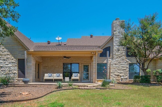 Building Photo - 190 Deer Creek Dr