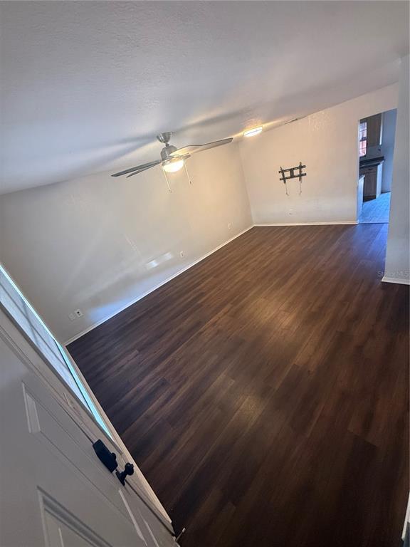 Building Photo - 3355 Riverview Way