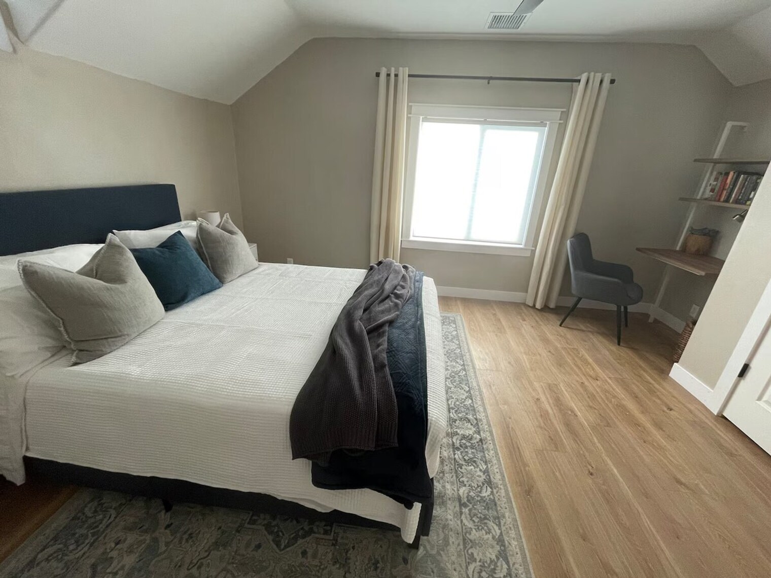 Building Photo - 3638 N 90th Ave