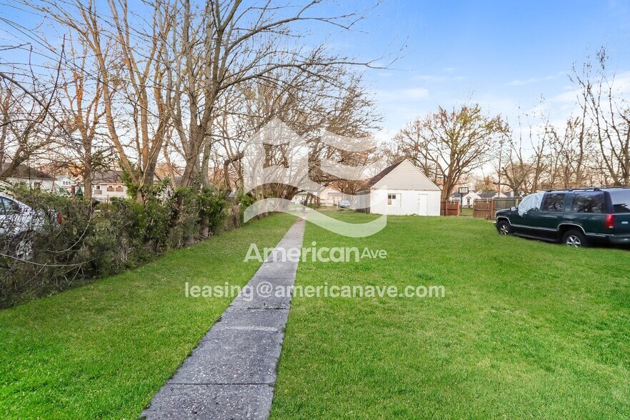 Building Photo - 125 N 39th St