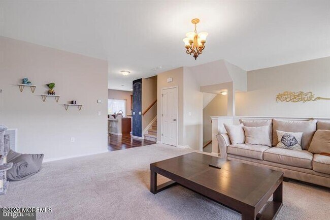 Building Photo - 109 Creekside Wy