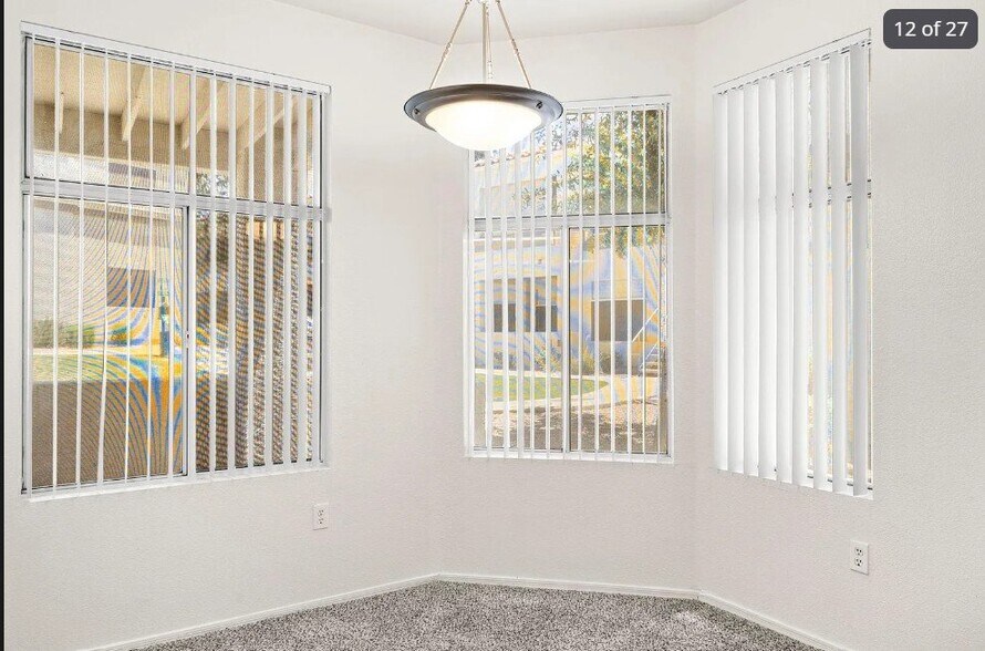 Building Photo - 11375 E Sahuaro Dr