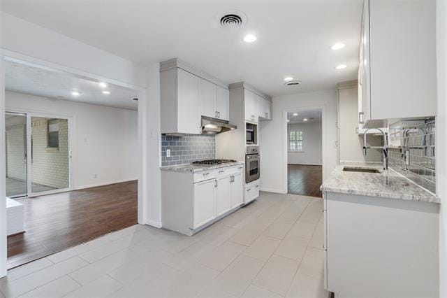Building Photo - 10415 Mapleridge Dr