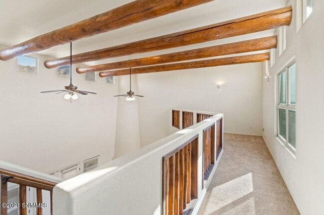 Building Photo - $500 off first months rent, Beautiful Home...