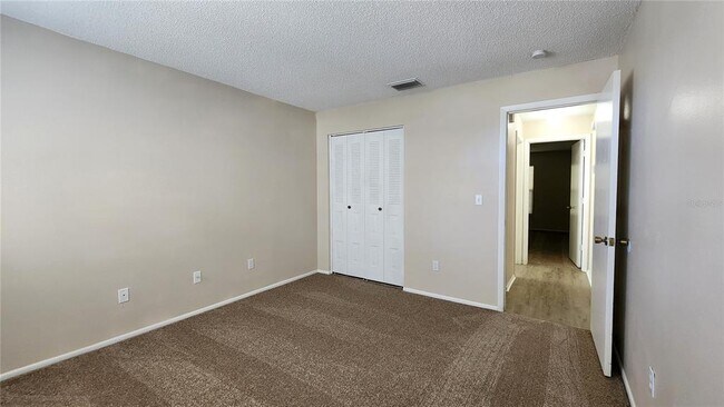 Building Photo - 1633 Elk Spring Dr