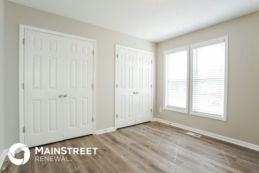 Building Photo - 1402 Mandolin Pl