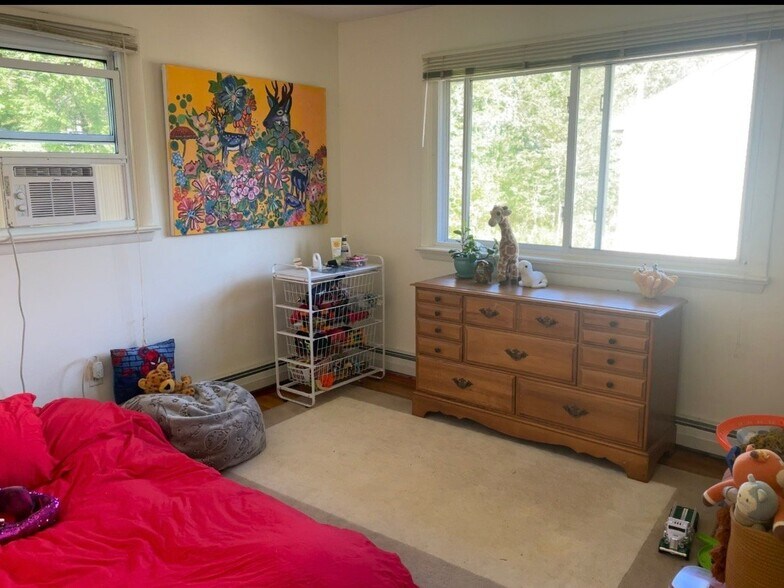 Building Photo - 146 Cathance Rd