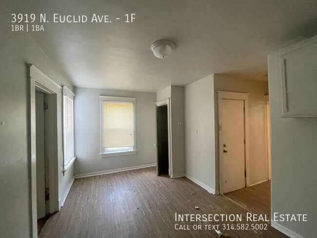 Building Photo - 3919 N Euclid Ave