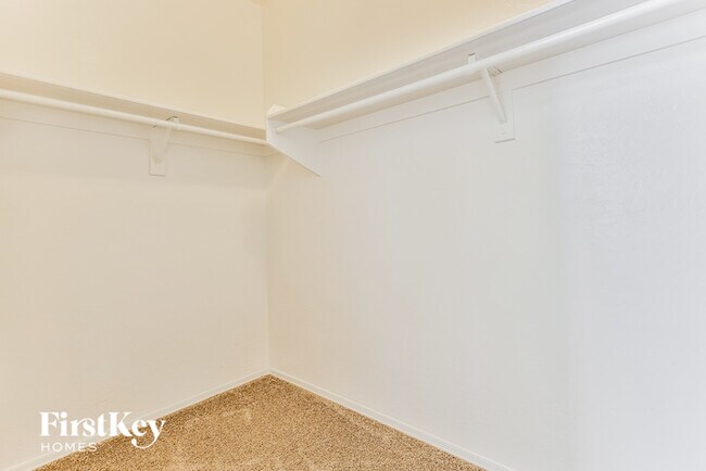 Building Photo - 3737 E Longhorn St