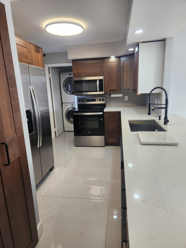 Building Photo - 5301 NW 2nd Ave