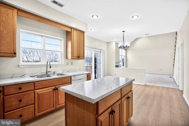 Building Photo - 2002 Archer Ct