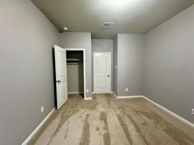 Building Photo - 251 Cherry Laurel Ln