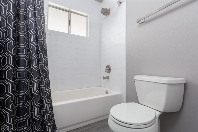 Building Photo - 3109 Downing Pl
