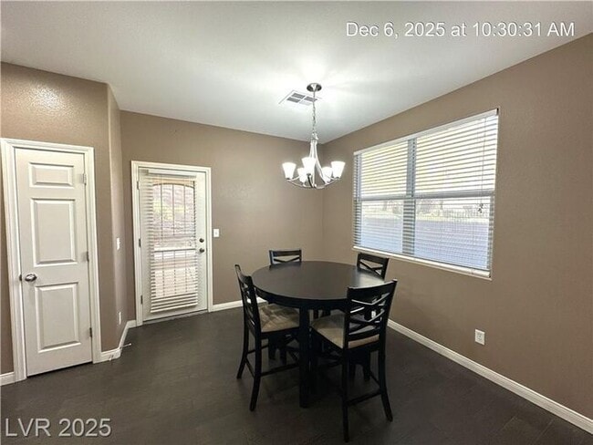 Building Photo - FURNISHED SINGLE STORY LOCATED IN THE HENDERSON AREA!!
