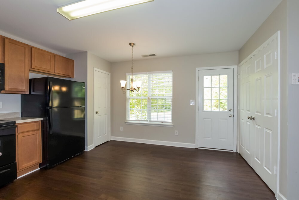 Building Photo - 1003 Korp Rd