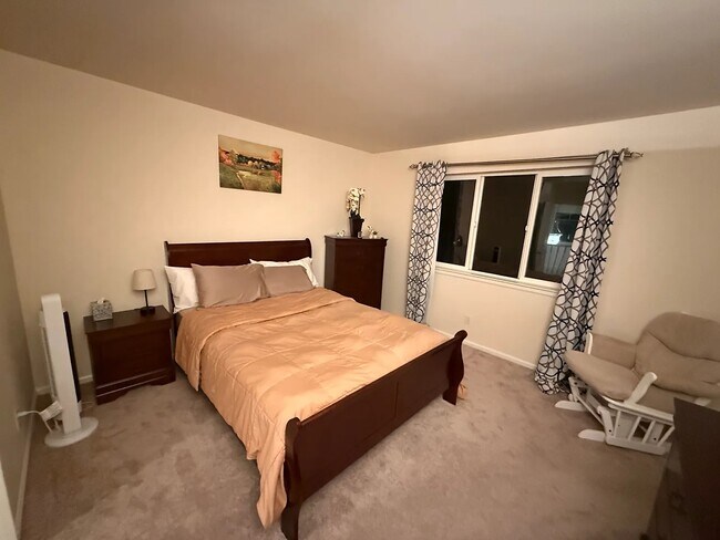 Building Photo - 13243 124th Ct NE